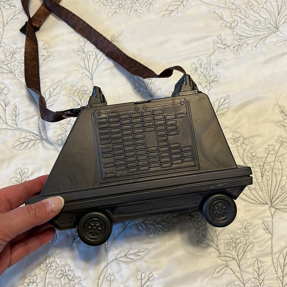 COPY - MSE-6 Droid Popcorn Bucket